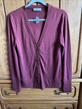 Zenana Outfitters Burgundy Button-Down V-Neck Cardigan